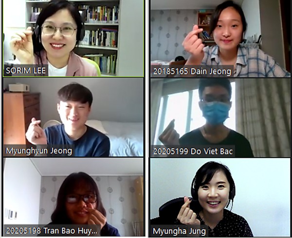 도란도란 단체1.png